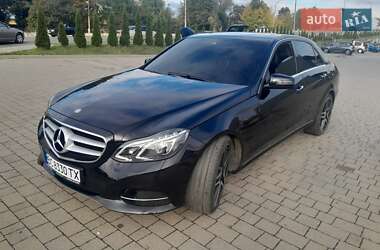 Седан Mercedes-Benz E-Class 2015 в Дрогобыче