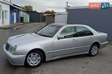 Седан Mercedes-Benz E-Class 1999 в 