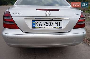 Седан Mercedes-Benz E-Class 2003 в 