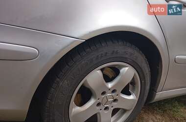 Седан Mercedes-Benz E-Class 2003 в 