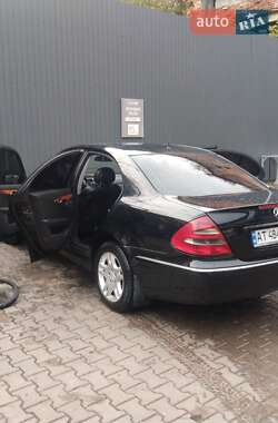 Седан Mercedes-Benz E-Class 2003 в Коломиї