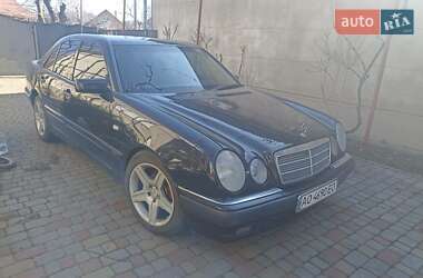 Седан Mercedes-Benz E-Class 1998 в 