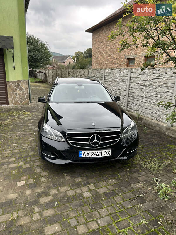Универсал Mercedes-Benz E-Class 2013 в Надворной