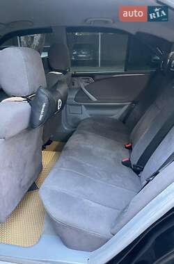 Седан Mercedes-Benz E-Class 2000 в  фото 3 Седан Mercedes-Benz E-Class 2000 в