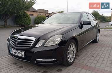 Седан Mercedes-Benz E-Class 2013 в 