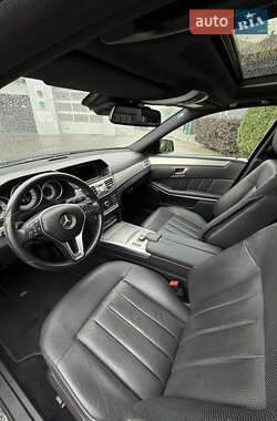 Седан Mercedes-Benz E-Class 2015 в 