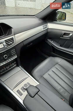 Седан Mercedes-Benz E-Class 2015 в 