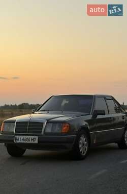 Седан Mercedes-Benz E-Class 1991 в 