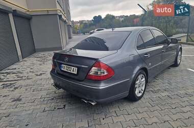 Седан Mercedes-Benz E-Class 2008 в 