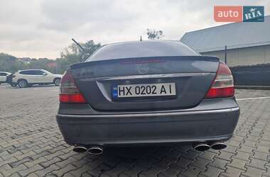 Седан Mercedes-Benz E-Class 2008 в 