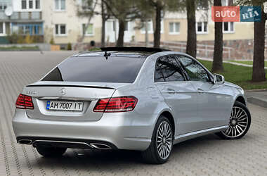Седан Mercedes-Benz E-Class 2014 в Звягелі