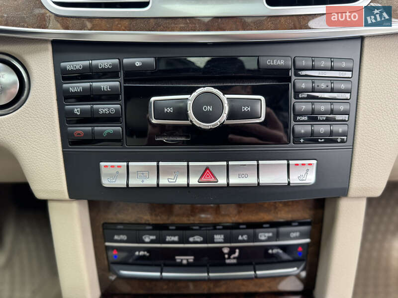 Седан Mercedes-Benz E-Class 2014 в Звягелі