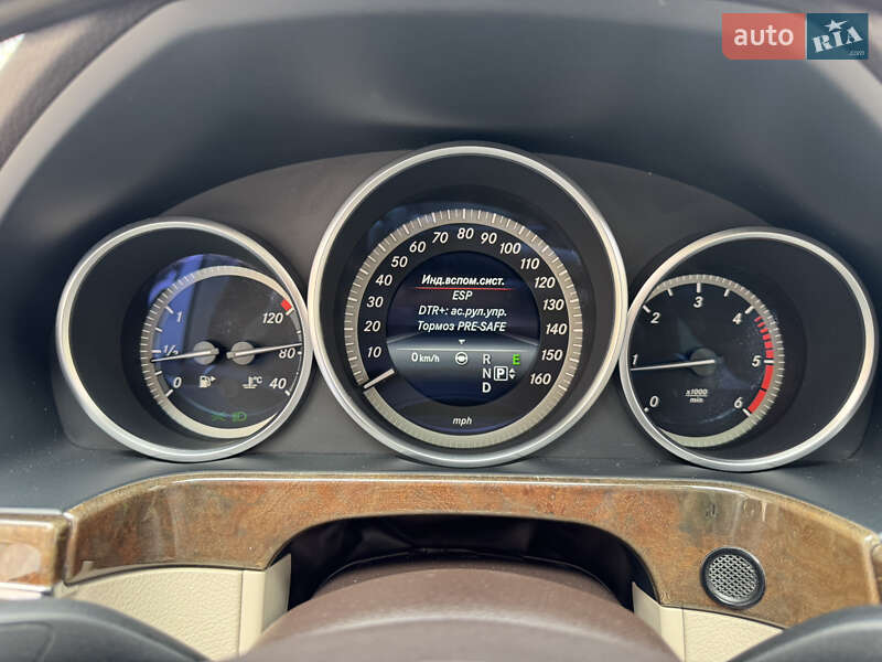 Седан Mercedes-Benz E-Class 2014 в Звягелі