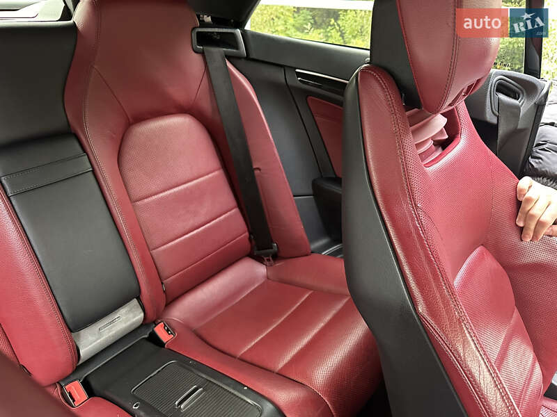 Кабриолет Mercedes-Benz E-Class 2016 в Киеве