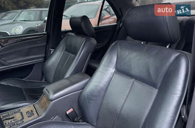 Седан Mercedes-Benz E-Class 2000 в 