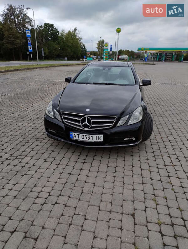 Купе Mercedes-Benz E-Class 2010 в Ивано-Франковске фото 3 Купе Mercedes-Benz E-Class 2010 в Ивано-Франковске