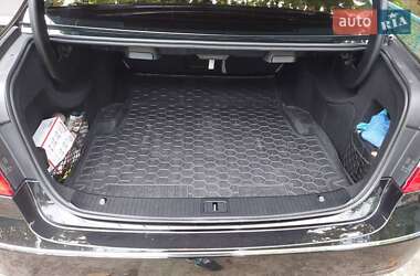 Седан Mercedes-Benz E-Class 2010 в 