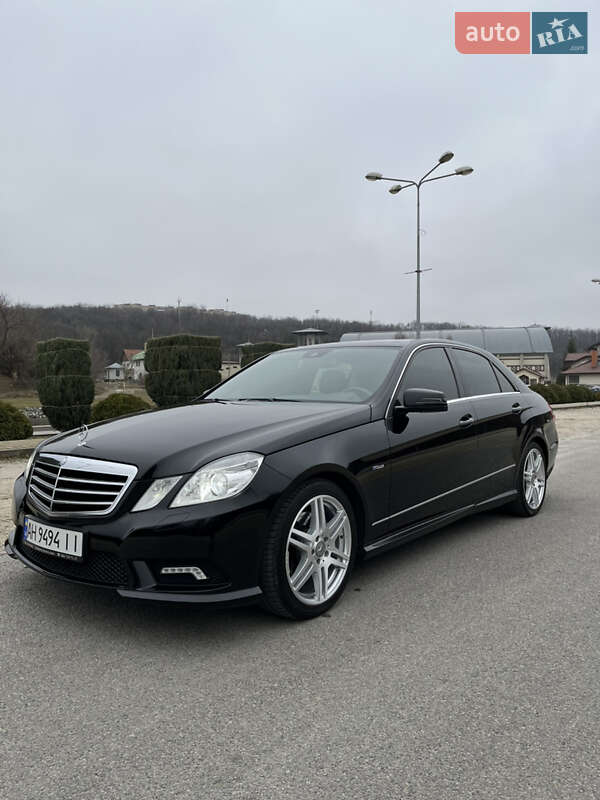 Седан Mercedes-Benz E-Class 2011 в Днепре фото Седан Mercedes-Benz E-Class 2011 в Днепре
