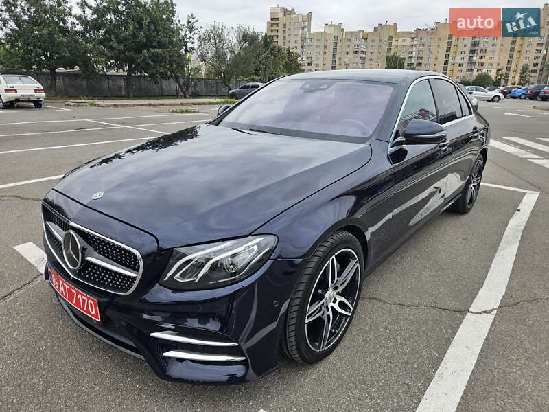 Седан Mercedes-Benz E-Class 2020 в Киеве