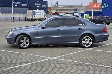 Седан Mercedes-Benz E-Class 2003 в 