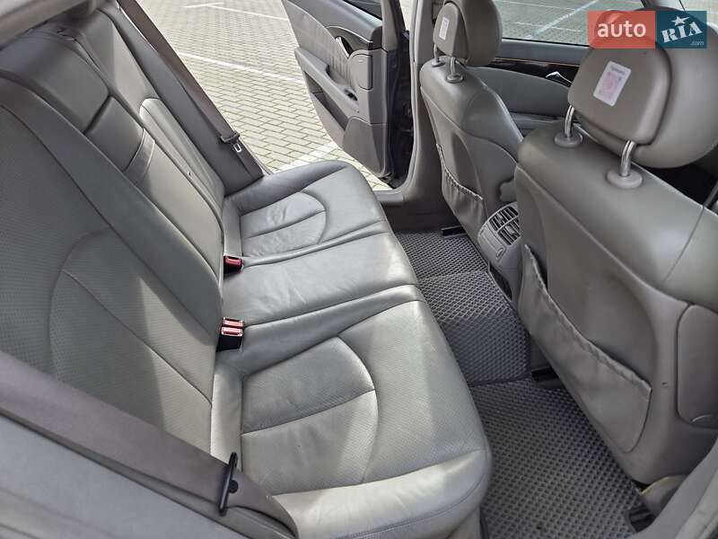 Седан Mercedes-Benz E-Class 2003 в Тернополі