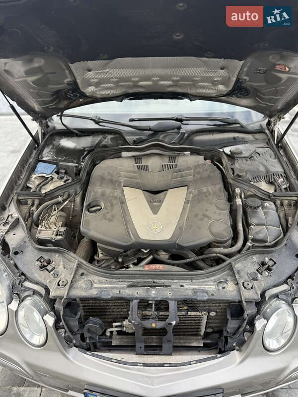 Седан Mercedes-Benz E-Class 2008 в Самборе фото 16 Седан Mercedes-Benz E-Class 2008 в Самборе