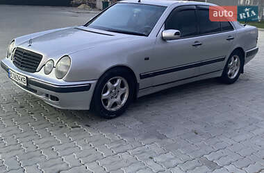 Седан Mercedes-Benz E-Class 1996 в 