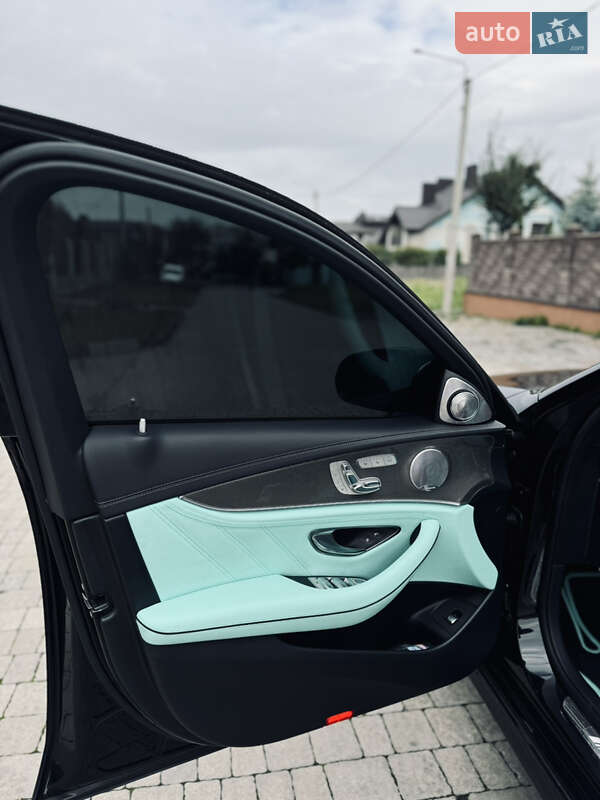 Седан Mercedes-Benz E-Class 2016 в Рівному