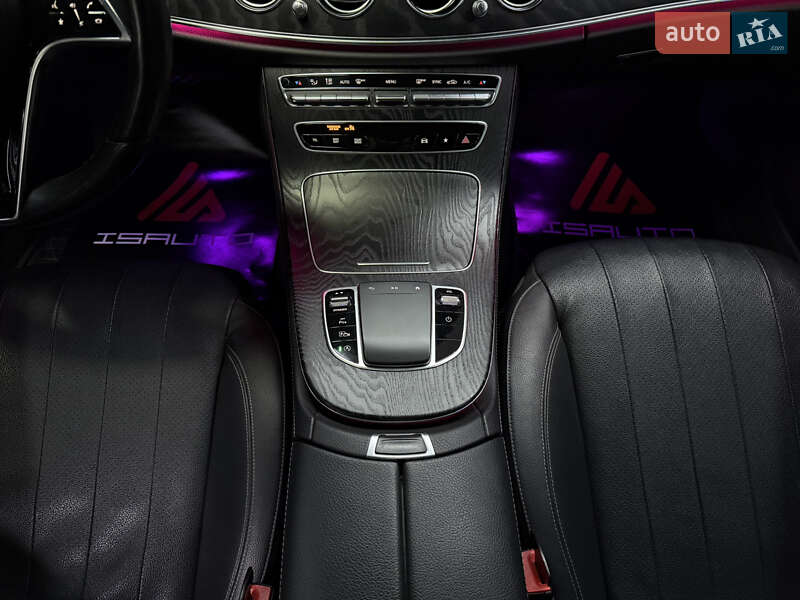 Седан Mercedes-Benz E-Class 2021 в Одесі