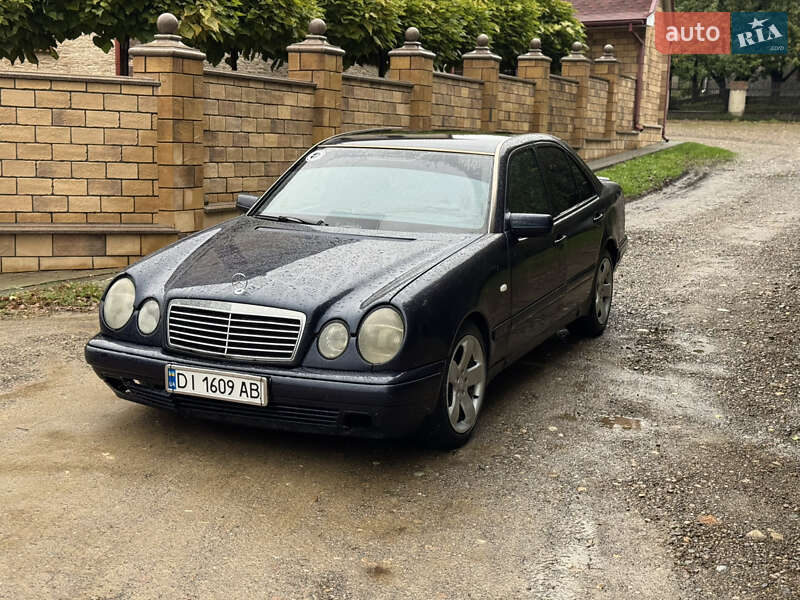 Mercedes-Benz E-Class 1998