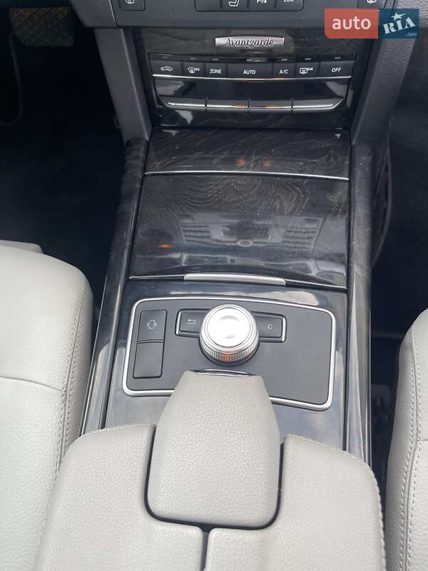 Універсал Mercedes-Benz E-Class 2011 в Дрогобичі