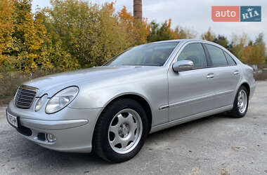 Седан Mercedes-Benz E-Class 2004 в 