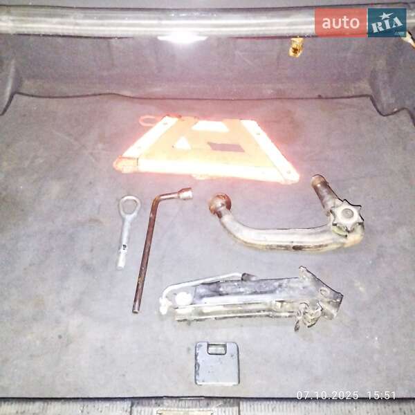 Седан Mercedes-Benz E-Class 2000 в Бершади фото 19 Седан Mercedes-Benz E-Class 2000 в Бершади