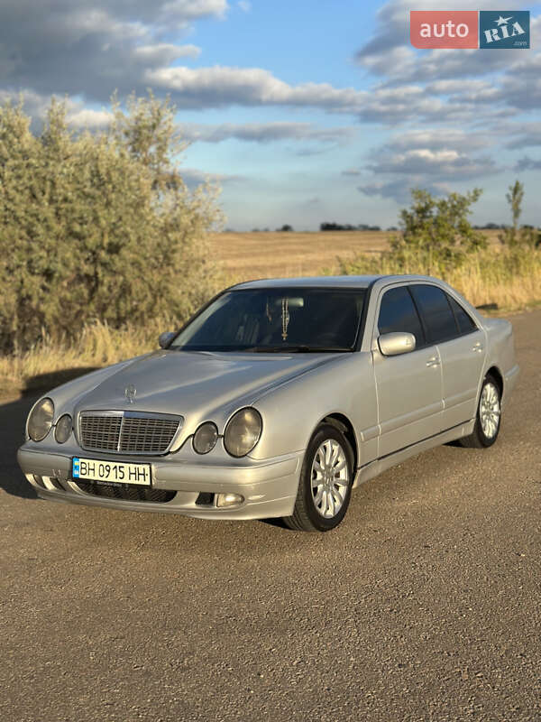 Седан Mercedes-Benz E-Class 2000 в Одесі фото 5 Седан Mercedes-Benz E-Class 2000 в Одесі