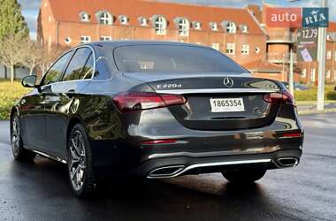 Седан Mercedes-Benz E-Class 2021 в 