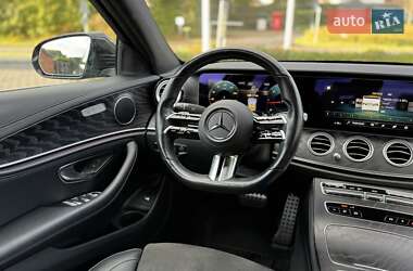Седан Mercedes-Benz E-Class 2021 в 