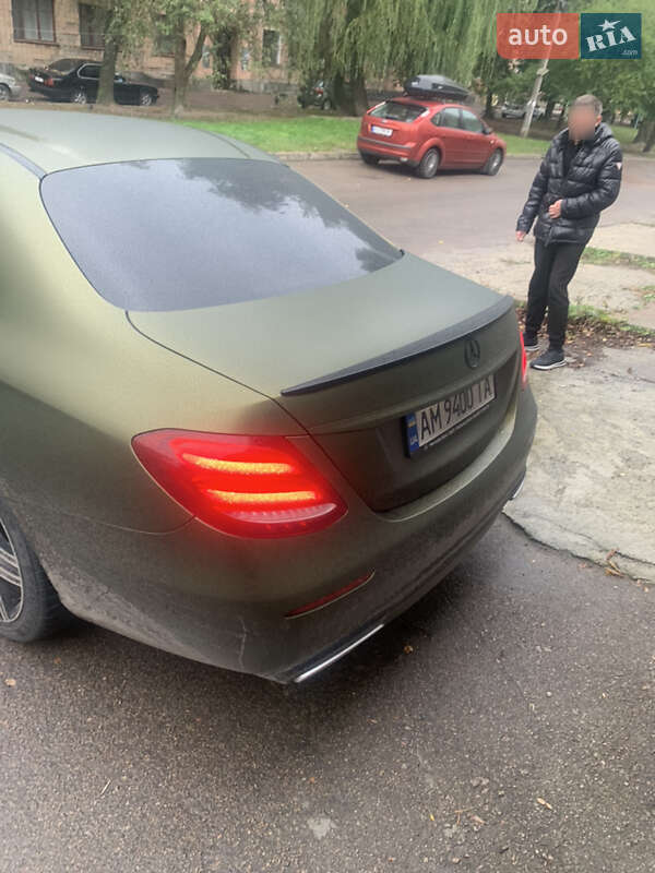 Седан Mercedes-Benz E-Class 2016 в Козятині