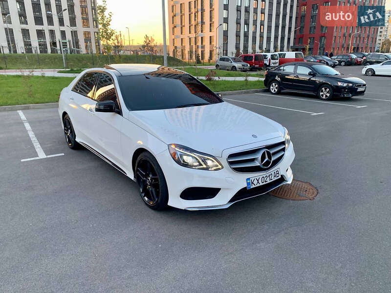 Седан Mercedes-Benz E-Class 2015 в Києві