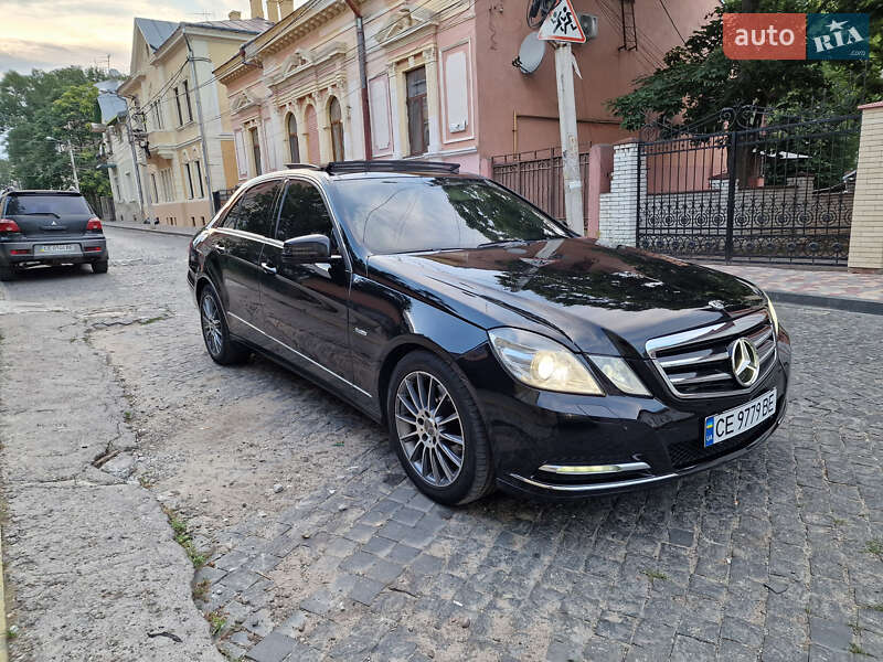 Седан Mercedes-Benz E-Class 2011 в Чернівцях фото 6 Седан Mercedes-Benz E-Class 2011 в Чернівцях