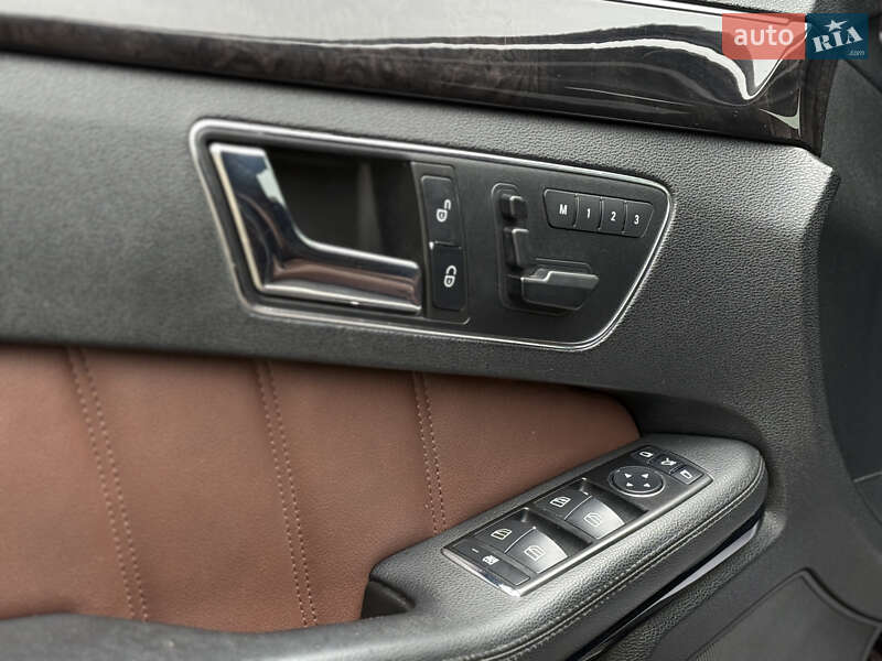 Седан Mercedes-Benz E-Class 2009 в Белой Церкви