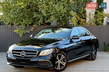 Седан Mercedes-Benz E-Class 2017 в Ужгороді