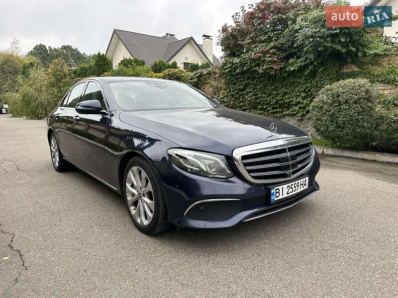 Седан Mercedes-Benz E-Class 2017 в Киеве
