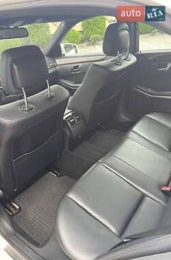 Седан Mercedes-Benz E-Class 2011 в 