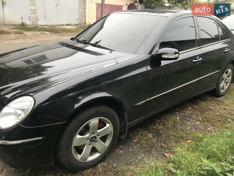 Седан Mercedes-Benz E-Class 2005 в Борисполе