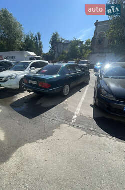 Седан Mercedes-Benz E-Class 1996 в 