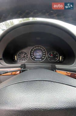 Седан Mercedes-Benz E-Class 2002 в 