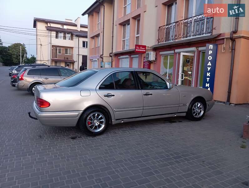 Седан Mercedes-Benz E-Class 1997 в Ременеві фото 10 Седан Mercedes-Benz E-Class 1997 в Ременеві