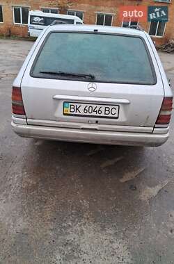 Универсал Mercedes-Benz E-Class 1995 в 
