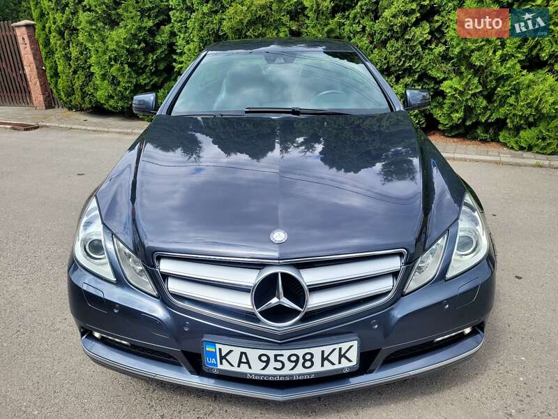 Купе Mercedes-Benz E-Class 2010 в Хмельницькому фото 2 Купе Mercedes-Benz E-Class 2010 в Хмельницькому
