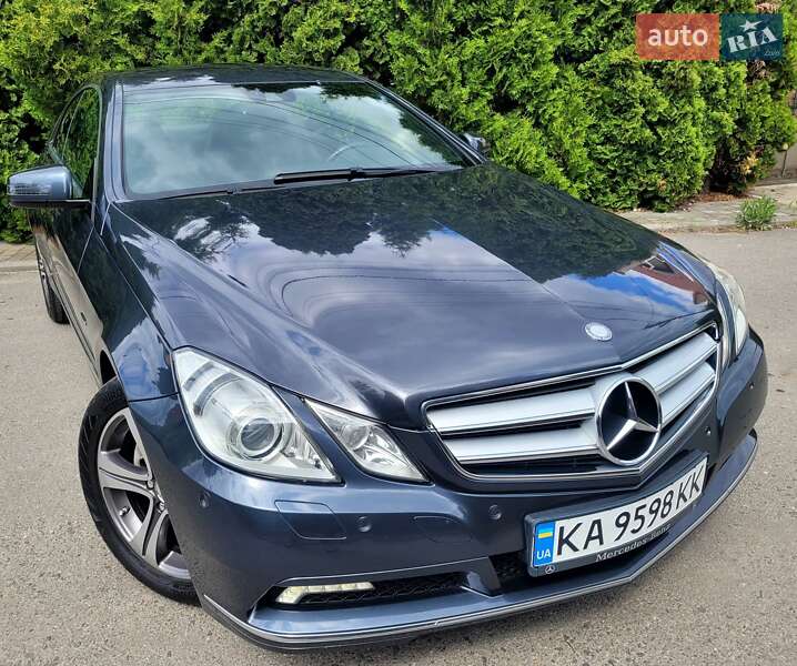 Купе Mercedes-Benz E-Class 2010 в Хмельницькому фото 15 Купе Mercedes-Benz E-Class 2010 в Хмельницькому